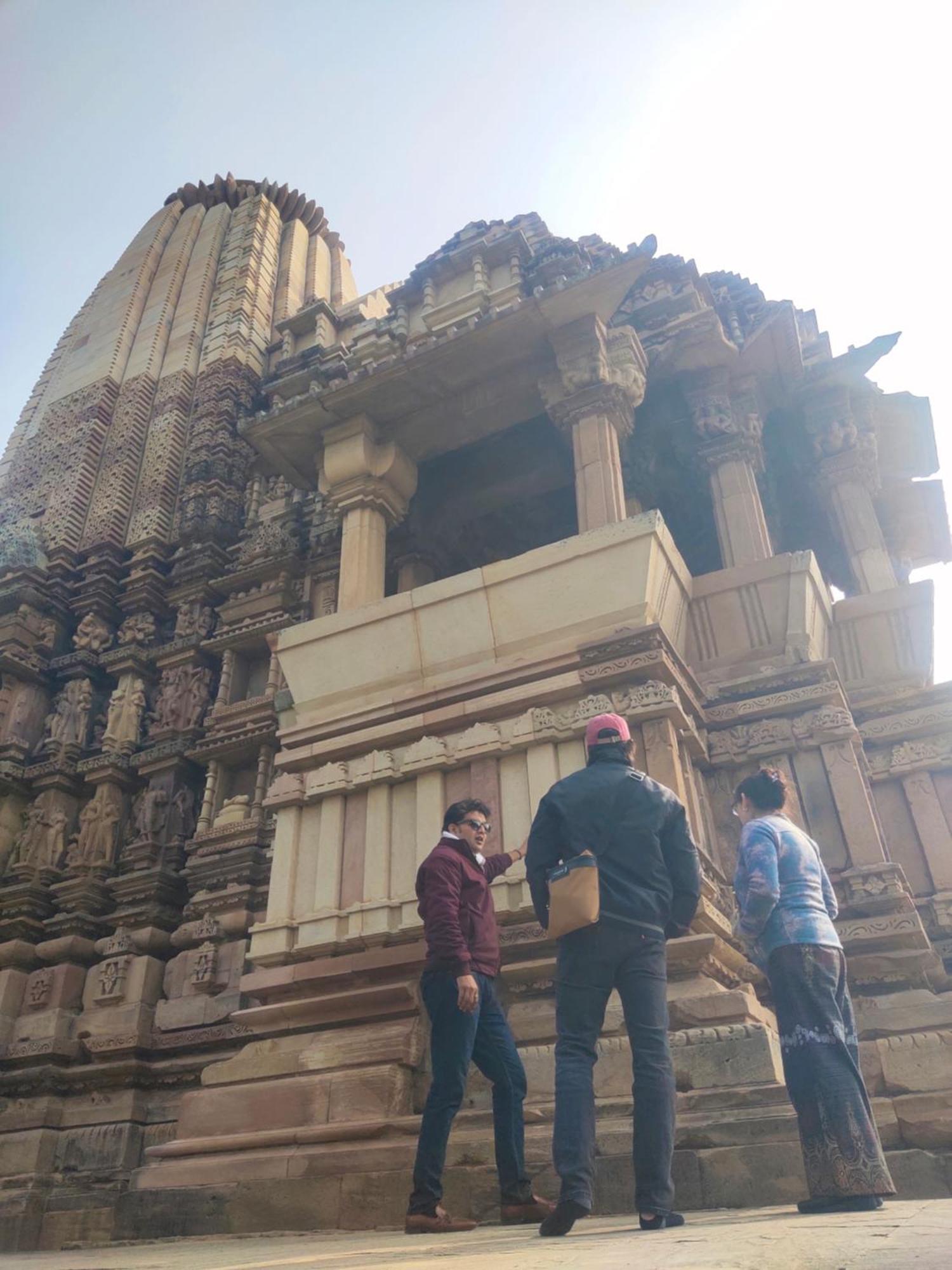 Khajuraho Glory Homestay Exterior foto